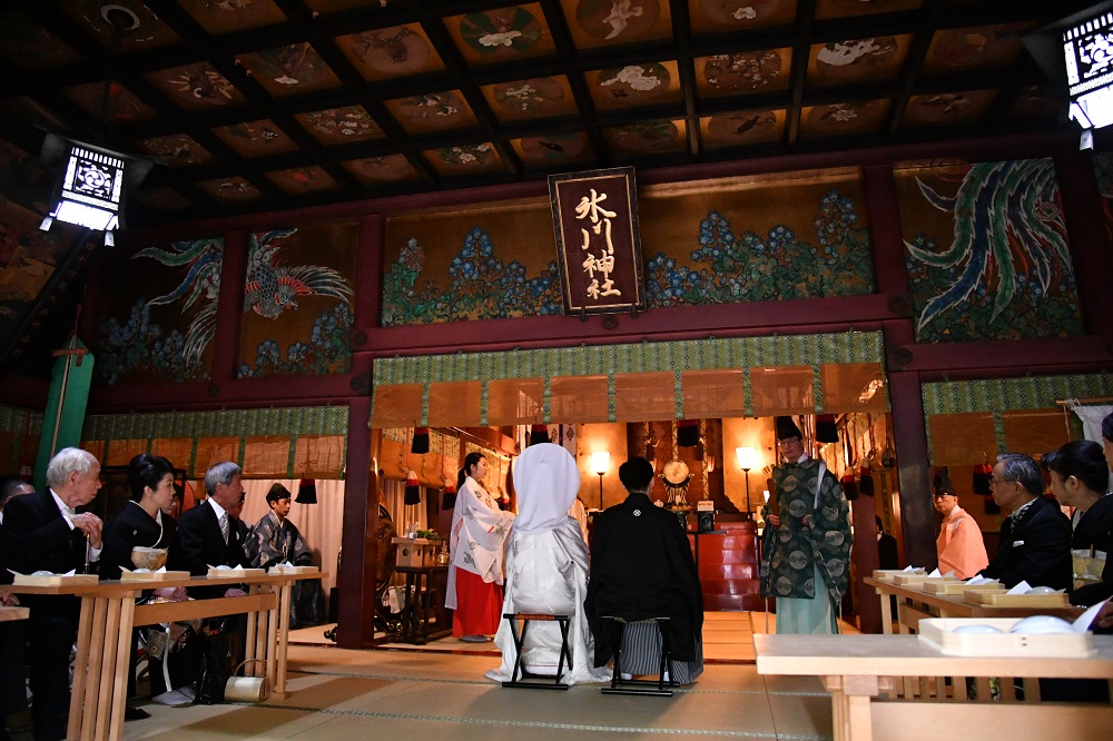 ゆつつまくしと奇稲田姫命  赤坂氷川神社