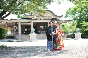 豊國神社で家族だけの結婚式