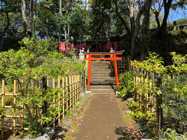 稲荷神社