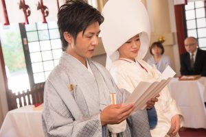 神社結婚式誓詞奏上