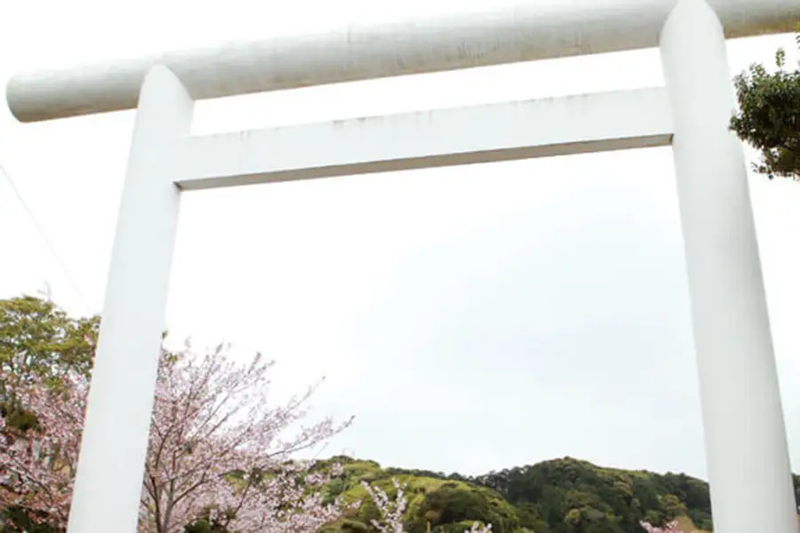 安房神社