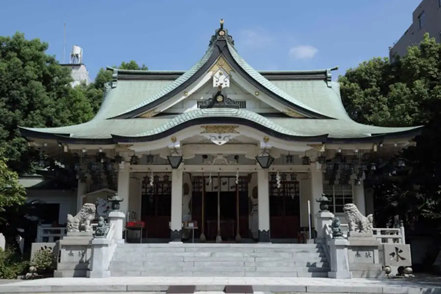 難波八阪神社 拝殿