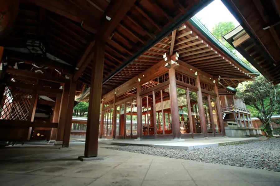 白金氷川神社